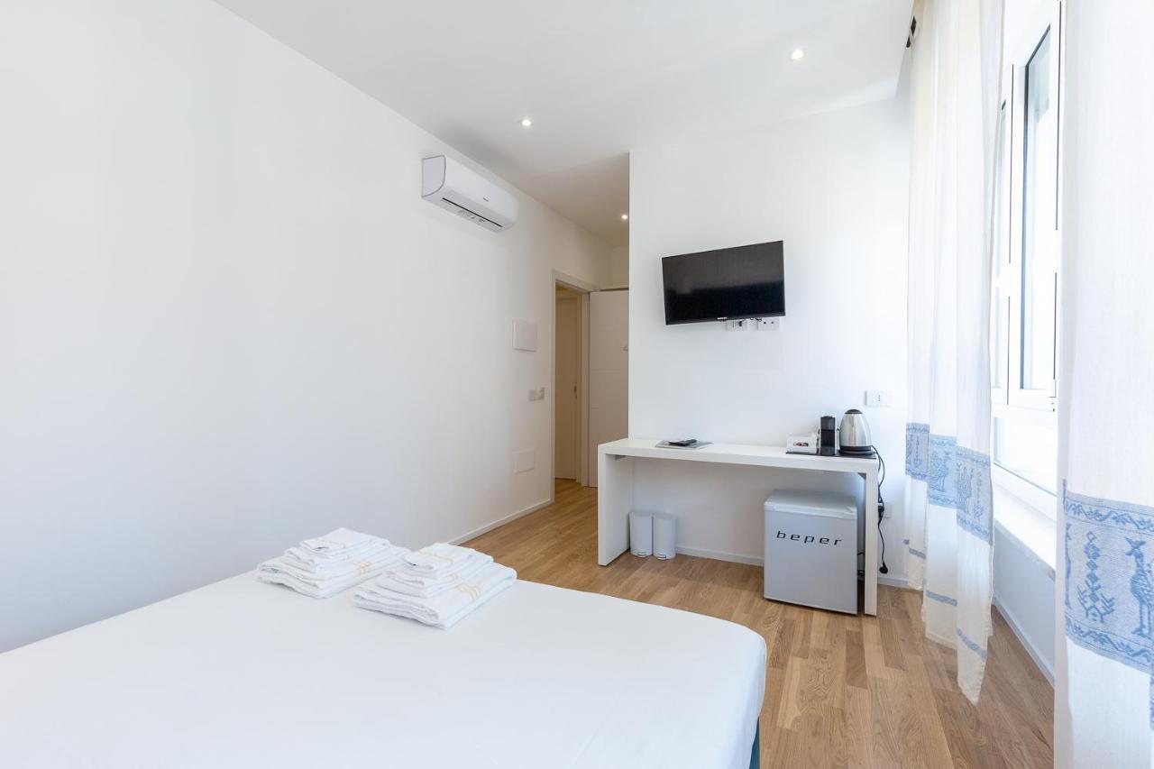 Hotel Almi à Cagliari Extérieur photo